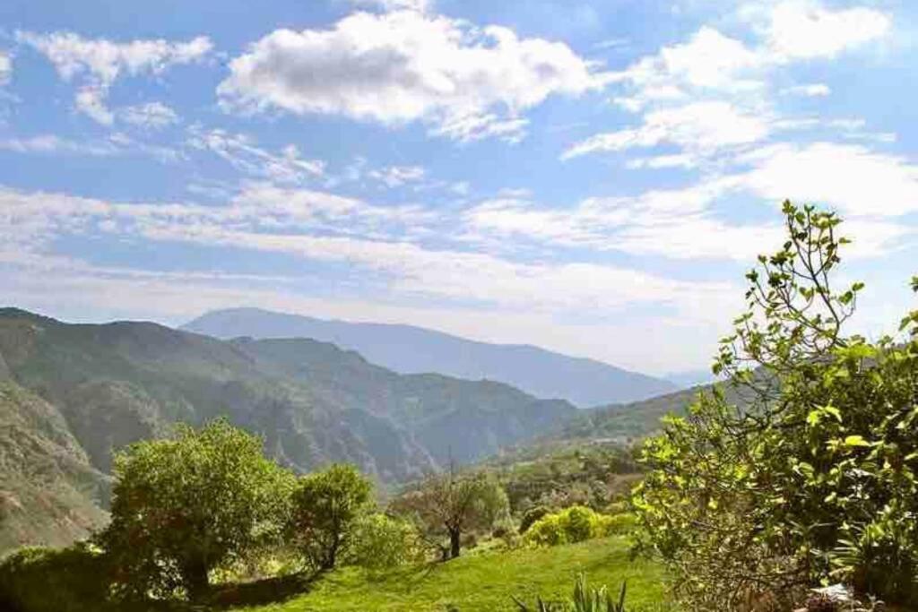 فيلا Casa Carmela, Rural House With Spectacular Views, In An Exquisite Area Atalbeitar المظهر الخارجي الصورة